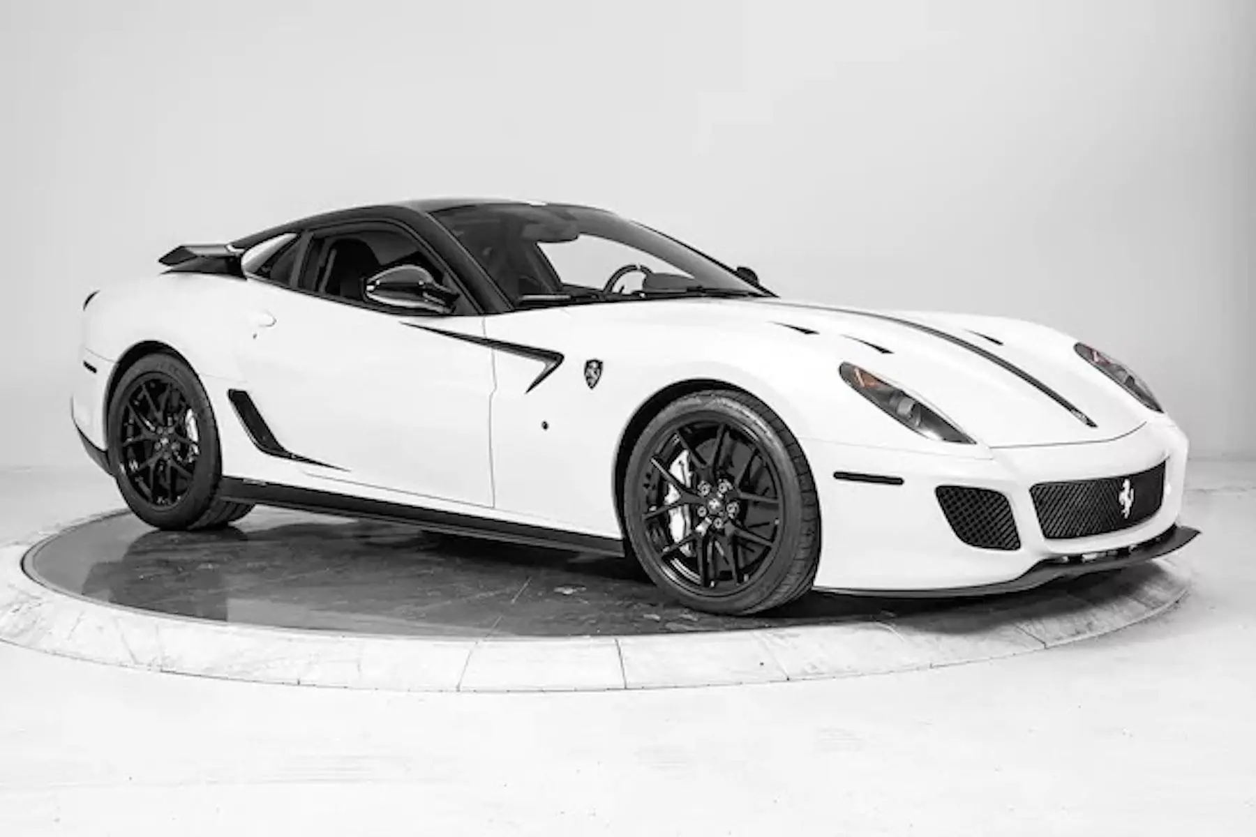 La Ferrari 599 GTO élue la voiture la plus rapide en 2010.